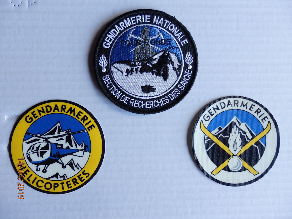 Insignes civils & militaires Alpins 25 Boulouris (83)