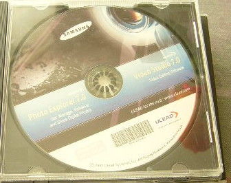 cd d'installation Photo explorer 7.0 et studio 4 Versailles (78)