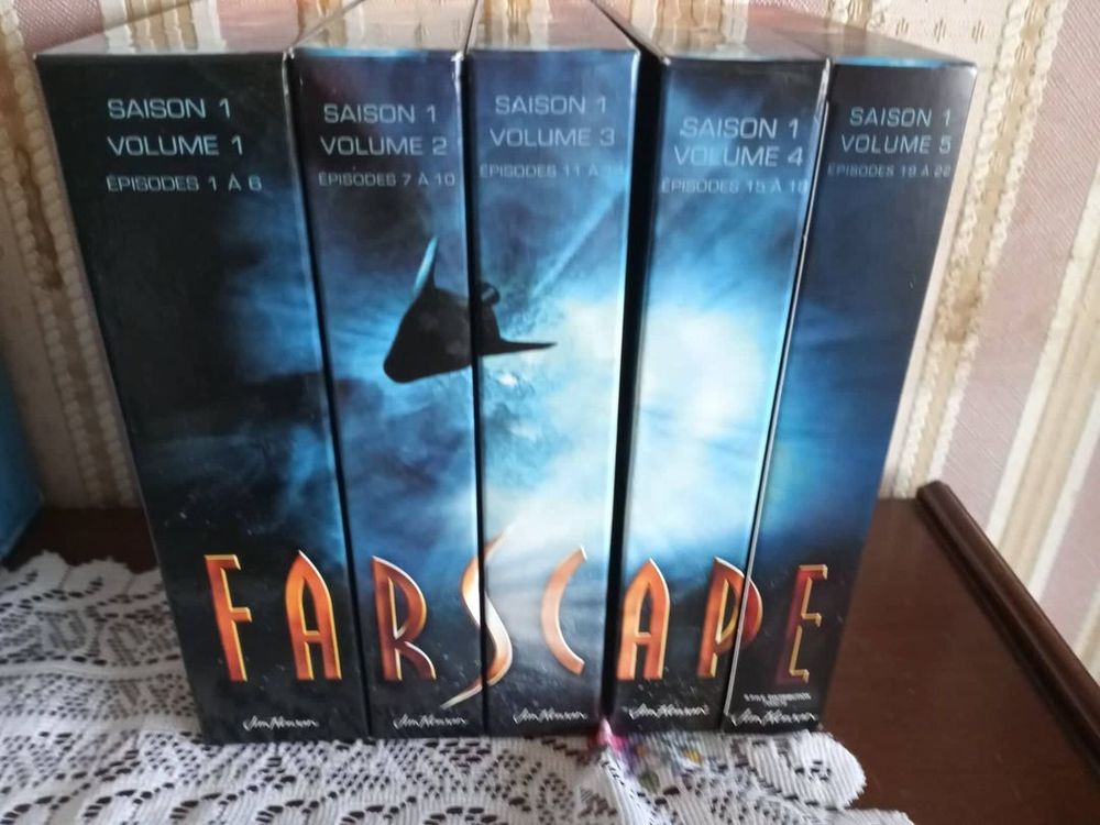 Int�gralit� DVD saison 1 en 5 volumes FARSCAPE 40 Harfleur (76)
