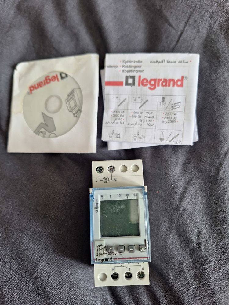 Interrupteur horaire digital Legrand 180 Villeneuve-Saint-Georges (94)