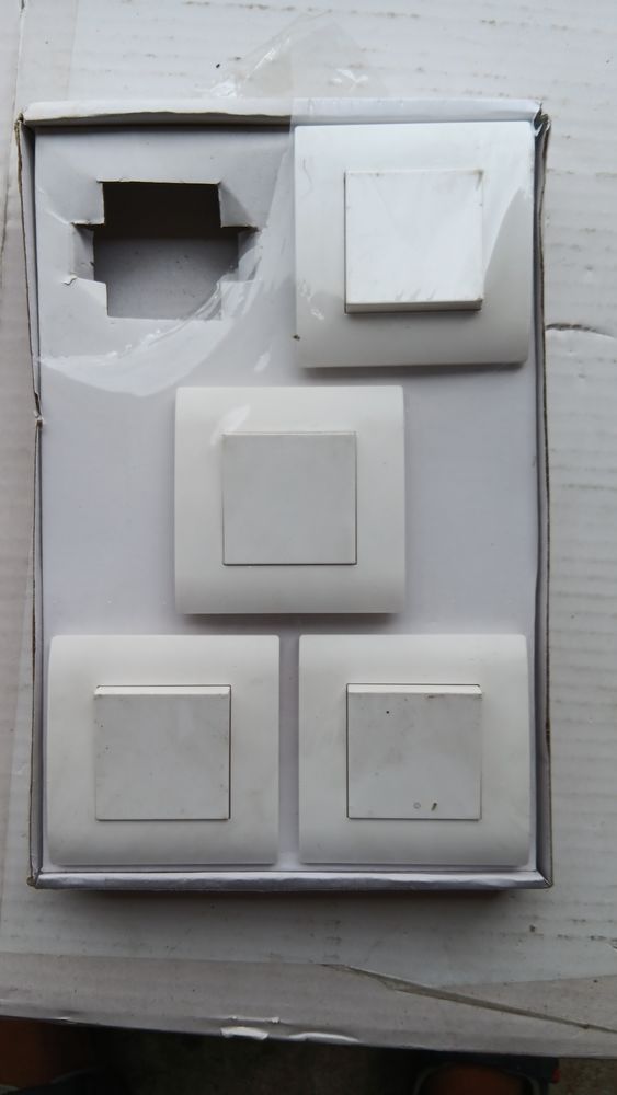 5 interrupteurs � griffe pour encastrable 3 Limay (78)