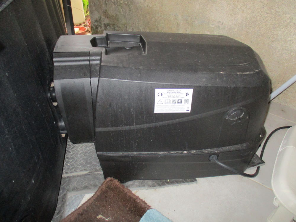 spa intex 6 places 700 Pradines (46)