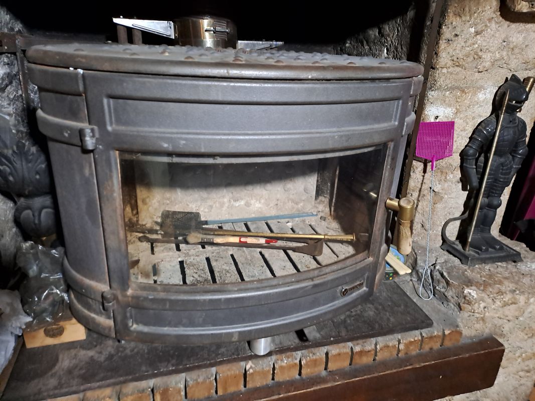 invicta mandor 60 Montceaux-l�s-Provins (77)