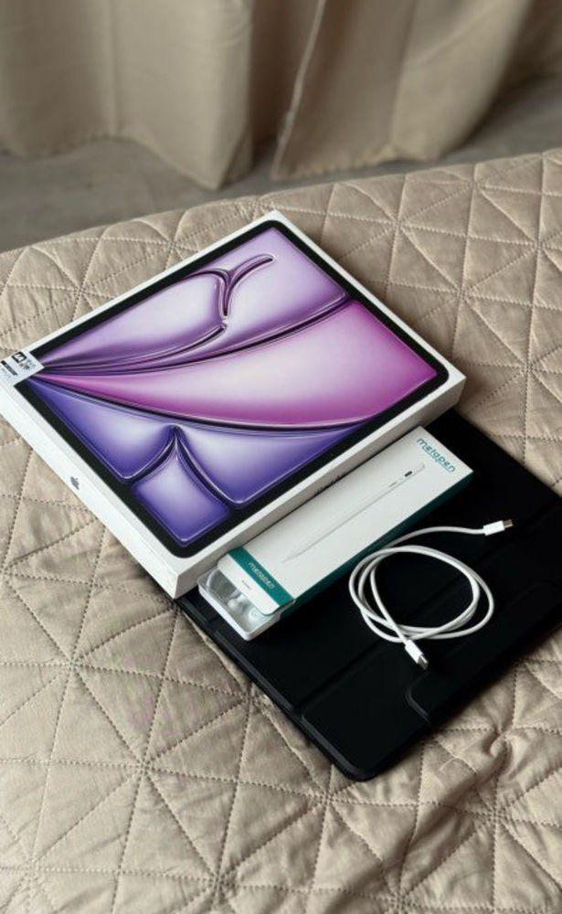 iPad Air 13  M2 / 256giga 870 Reims (51)