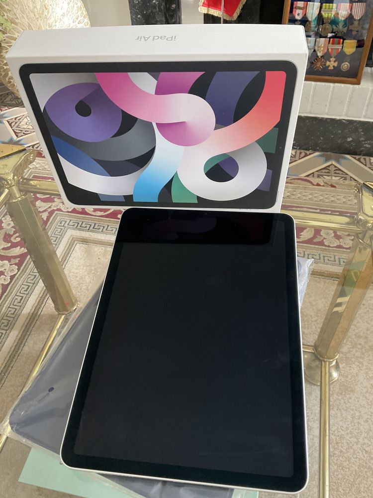 iPad Air 4 i�me g�n�ration 0 Neuilly-le-Vendin (53)