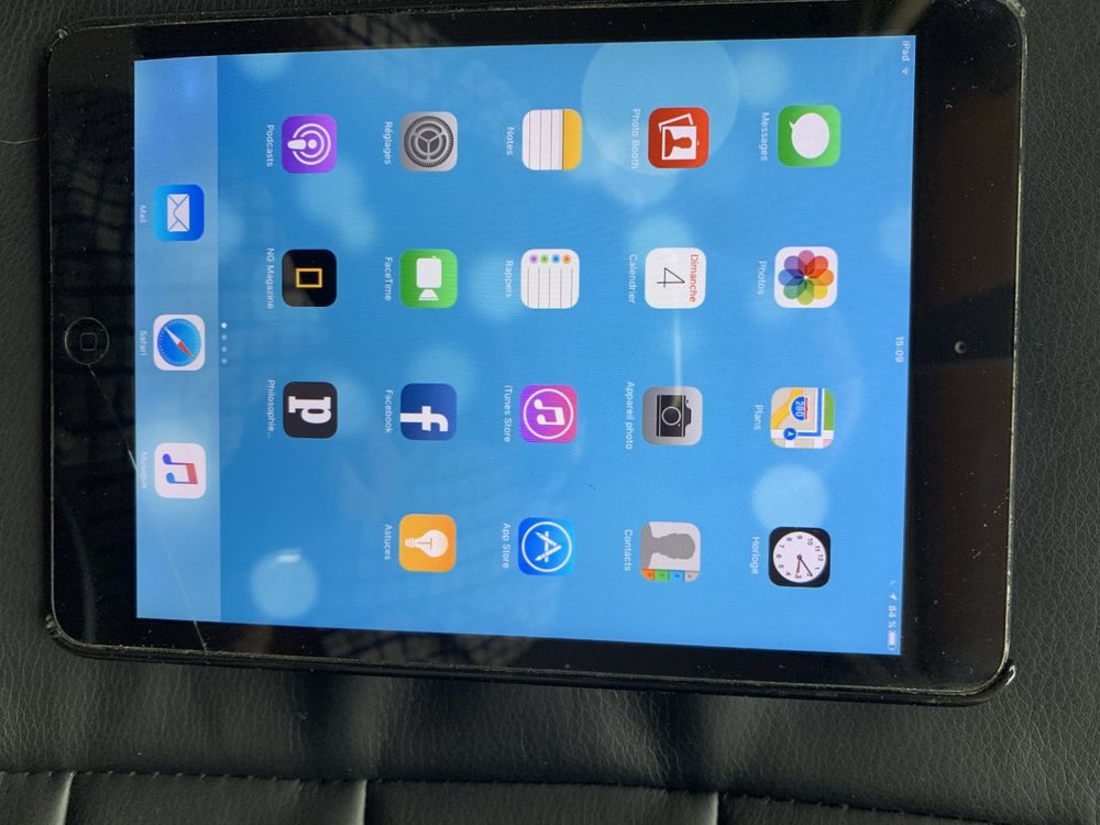 IPAD Mini Noir 60 Cagnes-sur-Mer (06)