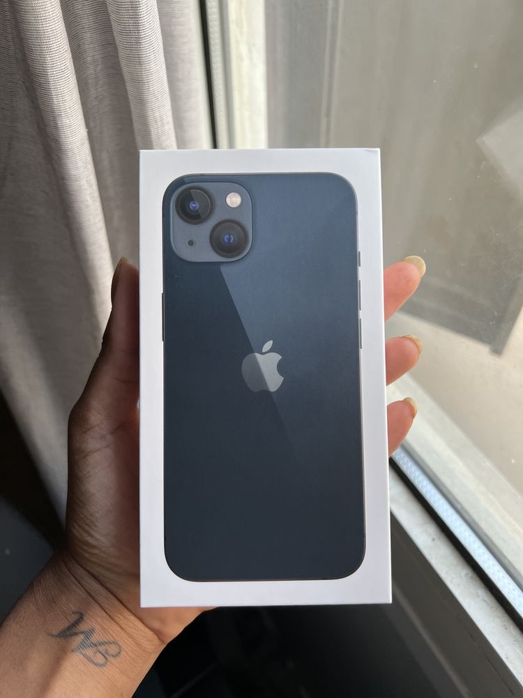 IPHONE 13 128g NOIR 850 Aulnay-sous-Bois (93)