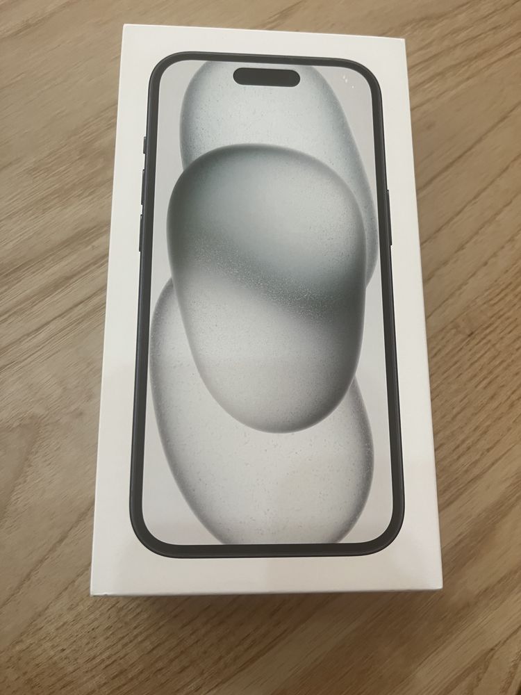 Iphone 15 128GB Black Juillet 2024 facture Apple 650 Paris 7 (75)