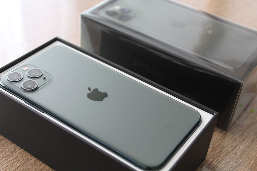 iPhone 11 Pro - 64Go - Vert Nuit 490 Chavagne (35)