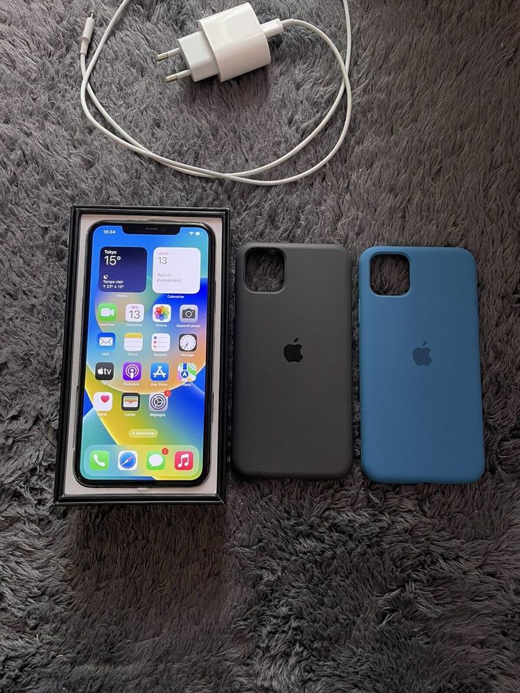 iPhone 11 Pro Max - 64Go 360 Toulon (83)