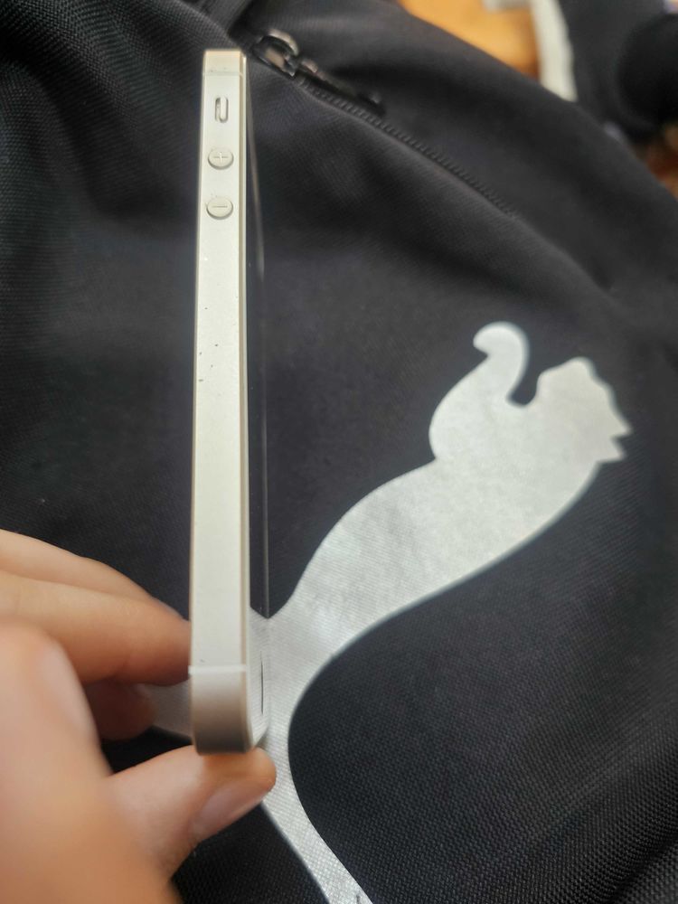 IPhone+SE+++Chargeur+++coque+++�cran+de+protection+(batterie+neuve+100%) 80 Le Mans (72)