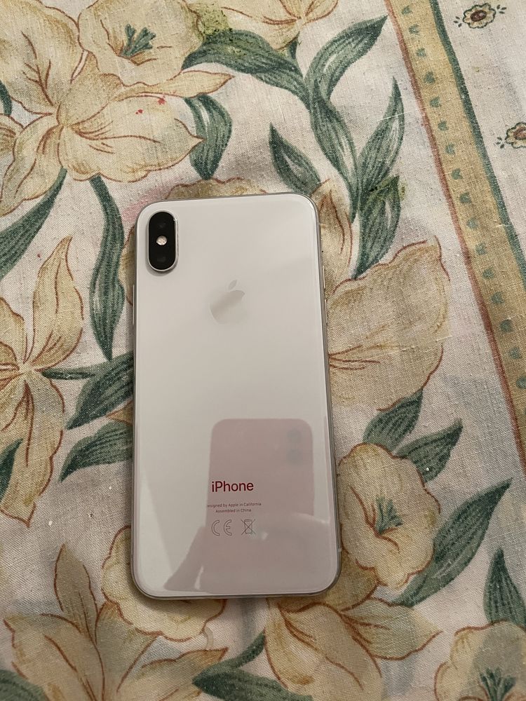 iPhone X 64 giga 350 Sartrouville (78)