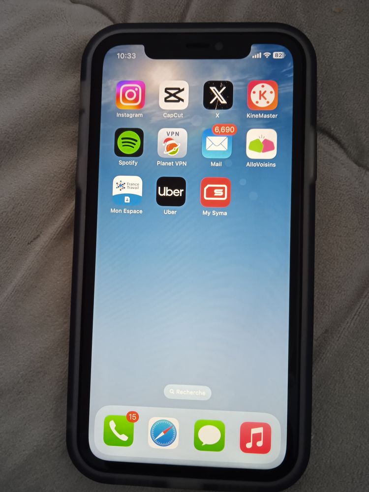 iPhone 11 128 gigas 180 Villeneuve-la-Garenne (92)