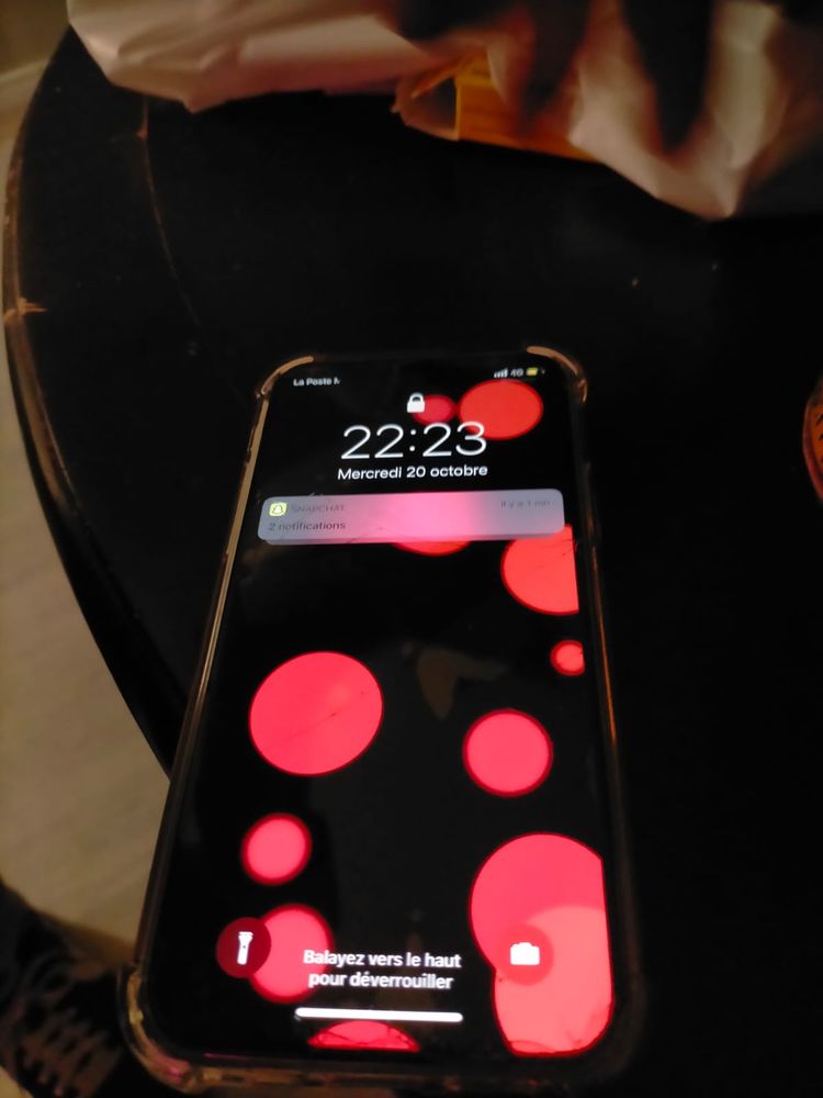 iPhone 12 parfait état noir 64 gigas 600 Noisy-le-Sec (93)