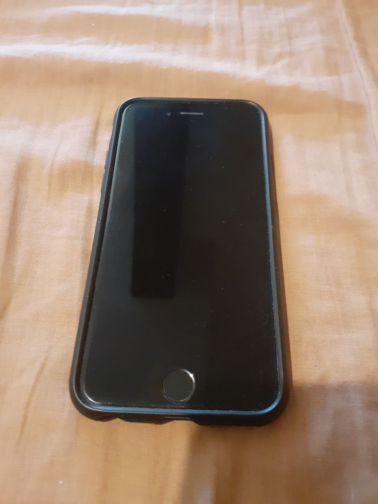 Iphone 6s quasi neuf 90 Nancy (54)