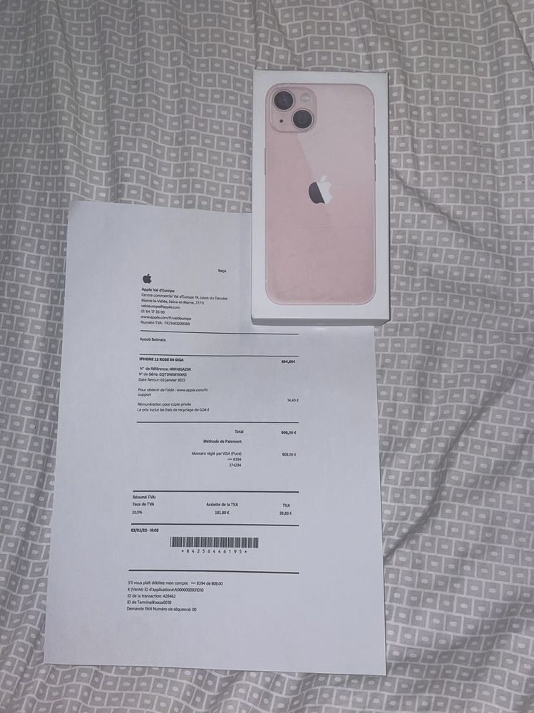 iPhone 13 rose 64 giga sous blister avec facture Téléphones et tablettes