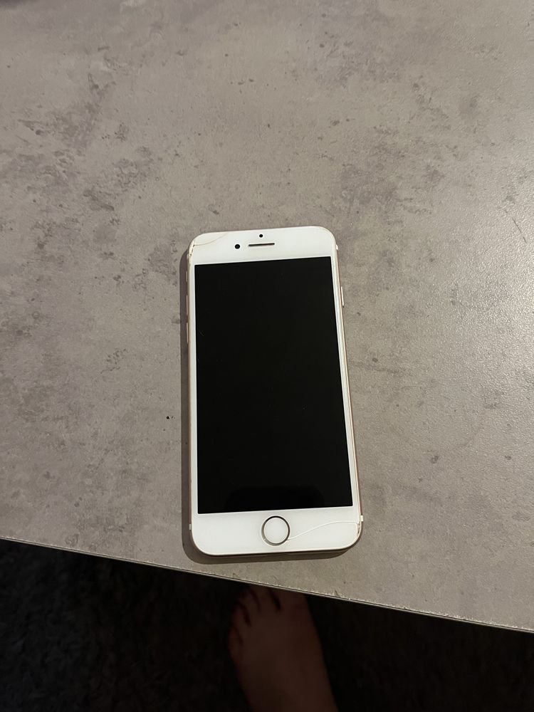  Iphone 7 stockage 64Go, couleur rose 50 Ablon-sur-Seine (94)