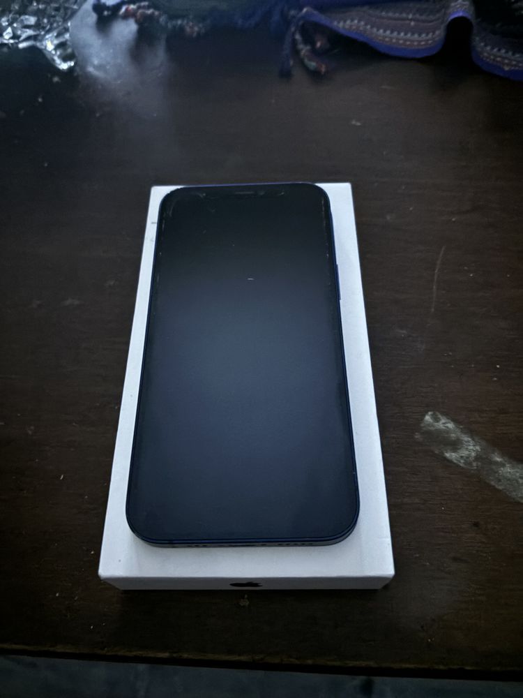 iPhone 12 380 Cagnes-sur-Mer (06)