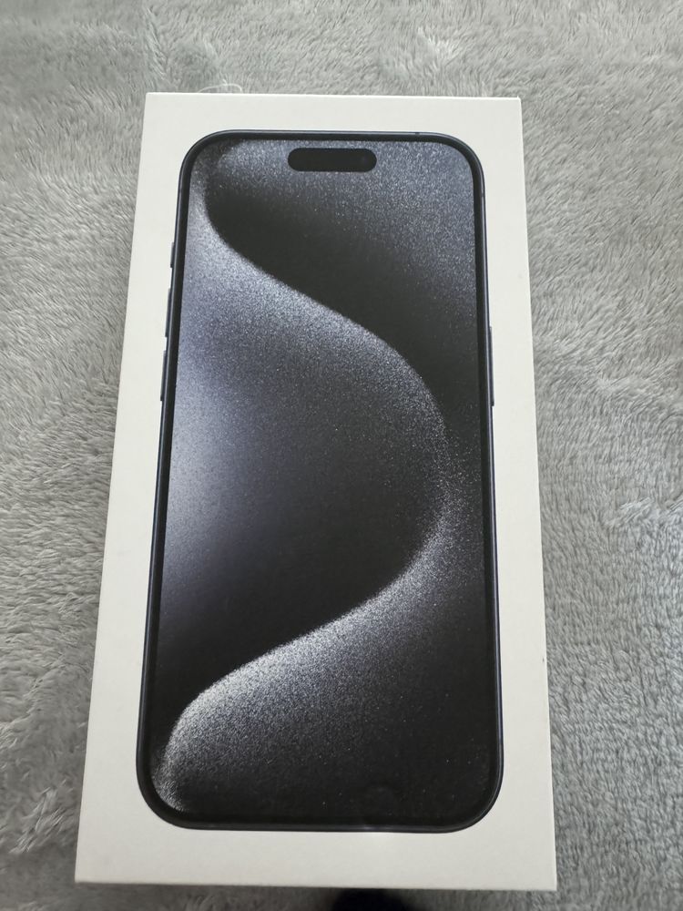 iPhone 15 pro 1050 Six-Fours-les-Plages (83)