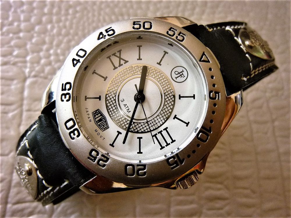 JACQUES FAREL NETWORK montre homme 1995 JAF1002 85 Metz (57)