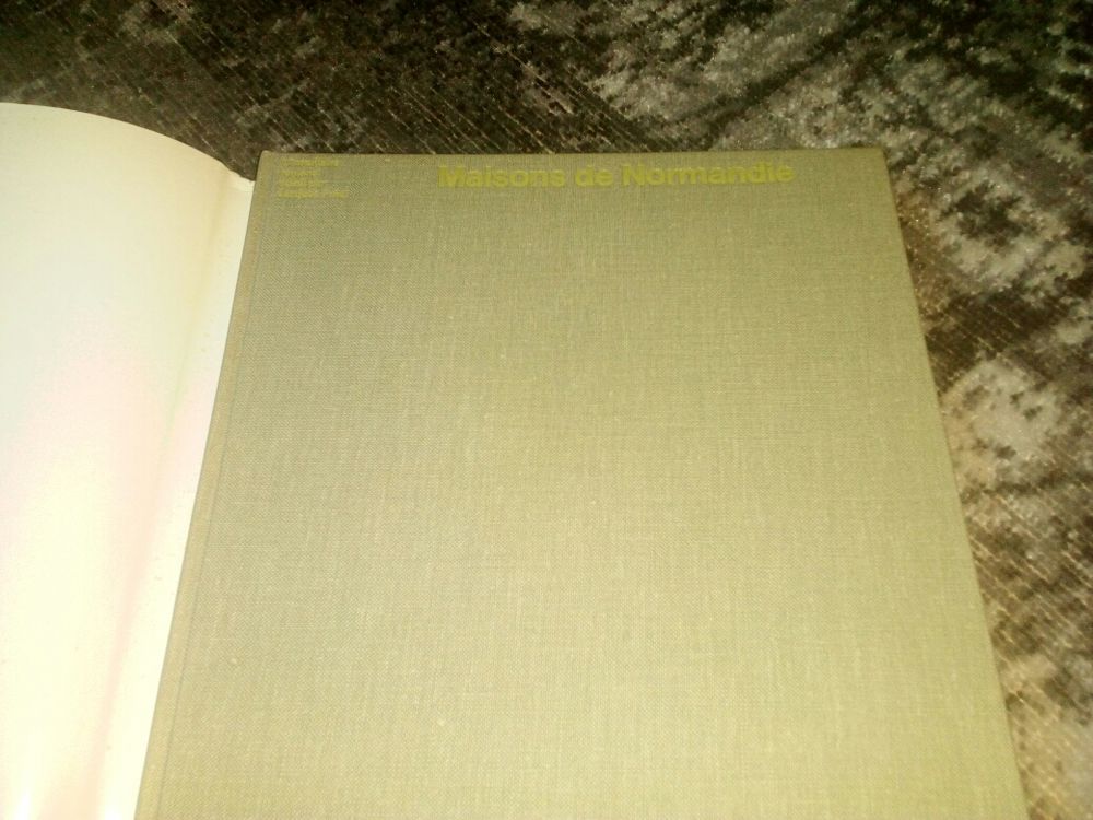 Jacques fr�al Maison de Normandie Hachette litt�rature 15 Lisieux (14)