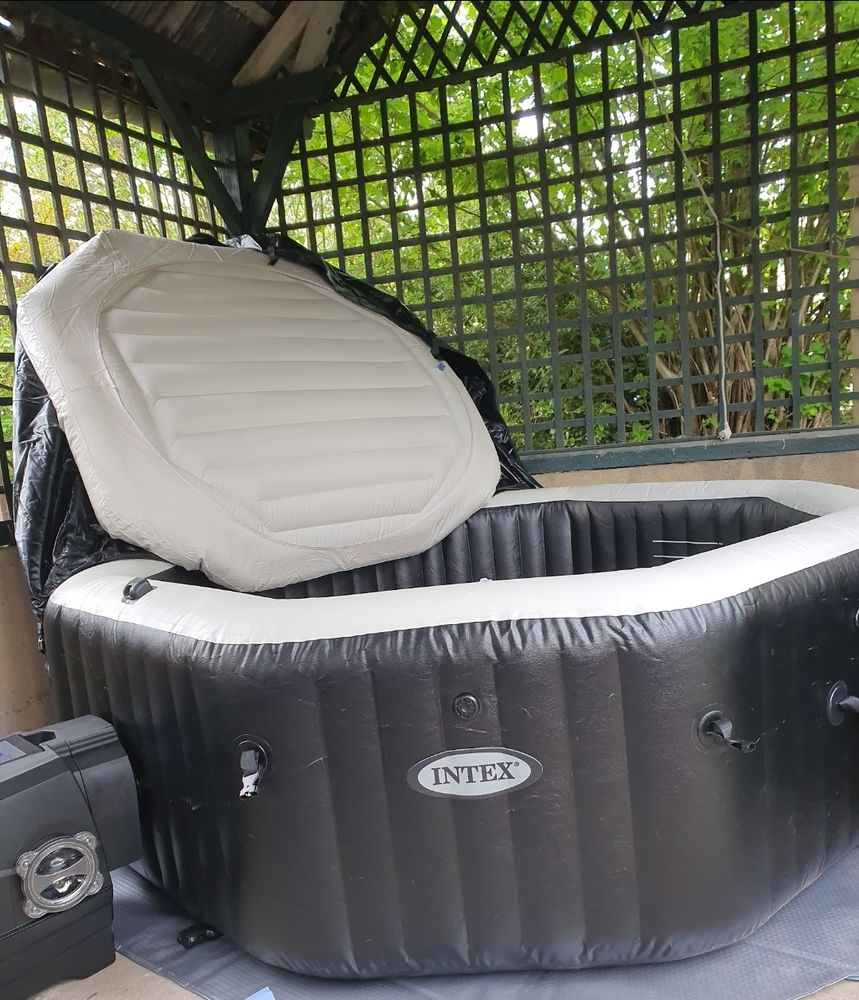 jacuzzi spa 650 Chessy (77)