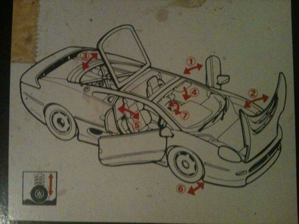 Jaguar XJ220 (1992) ; mod�le r�duit 1/18 �me ; MAISTO 210 Rouen (76)