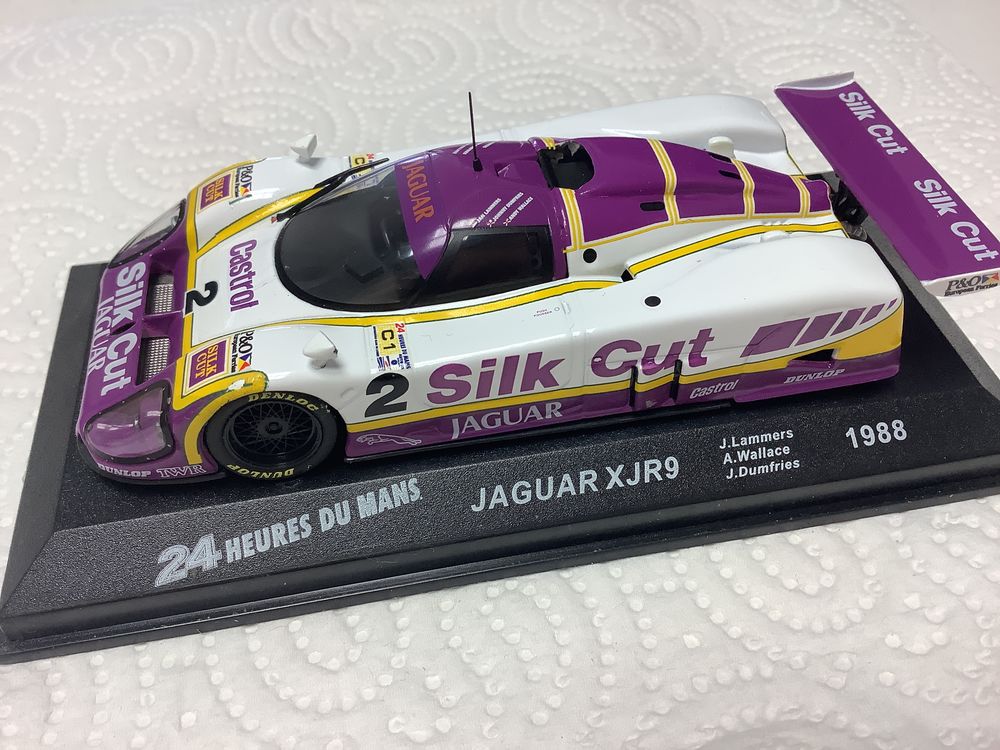 JAGUAR XJR9 24H DU MANS 1988 1/43 voiture miniature 10 Al�s (30)