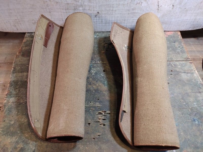 Jambi�res Gu�tres Tissus Militaires Guerre Alg�rie 25 Loches (37)