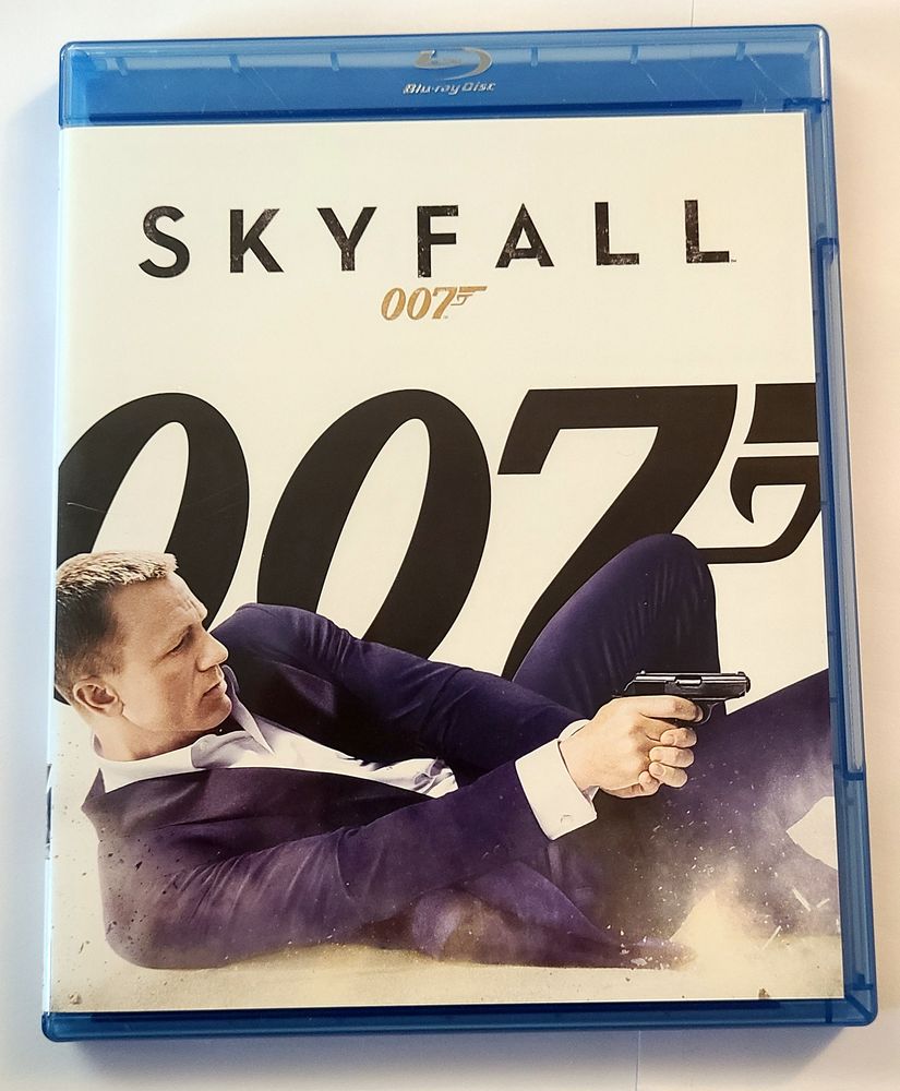 James Bond-Skyfall bluray 5 Bonneuil-sur-Marne (94)