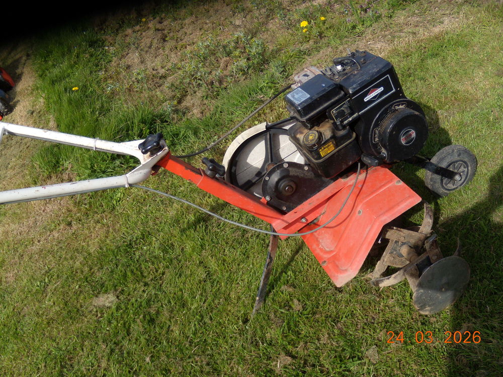 Jardinage 180 Saint-M�en-le-Grand (35)