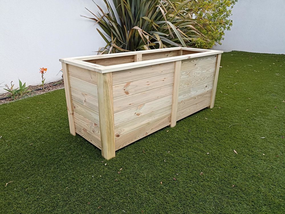 Jardiniere en bois autoclave 140 x 50 x 60 de haut 150 Ch�teauneuf-les-Martigues (13)