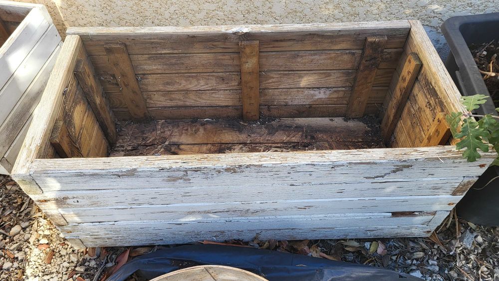 jardini�re en bois 25 Vauvert (30)