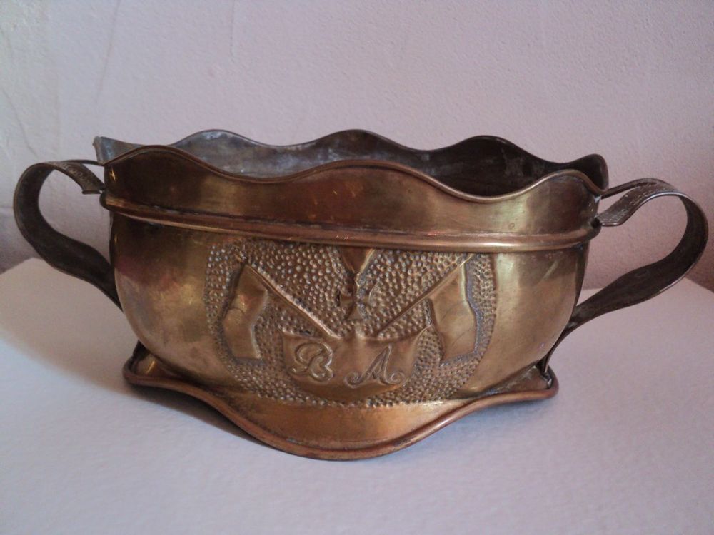 Jardini�re Laiton Croix de guerre Travail tranch�e 1418 35 Loches (37)