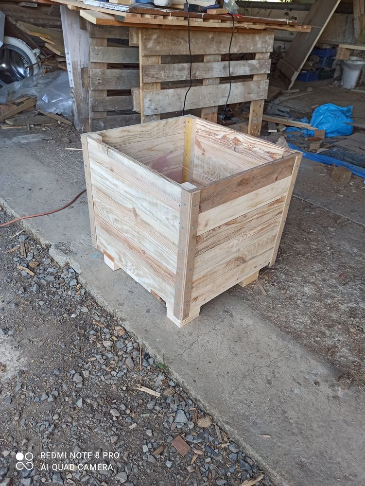 Jardini�re  en planches de palettes 50 Rennes (35)