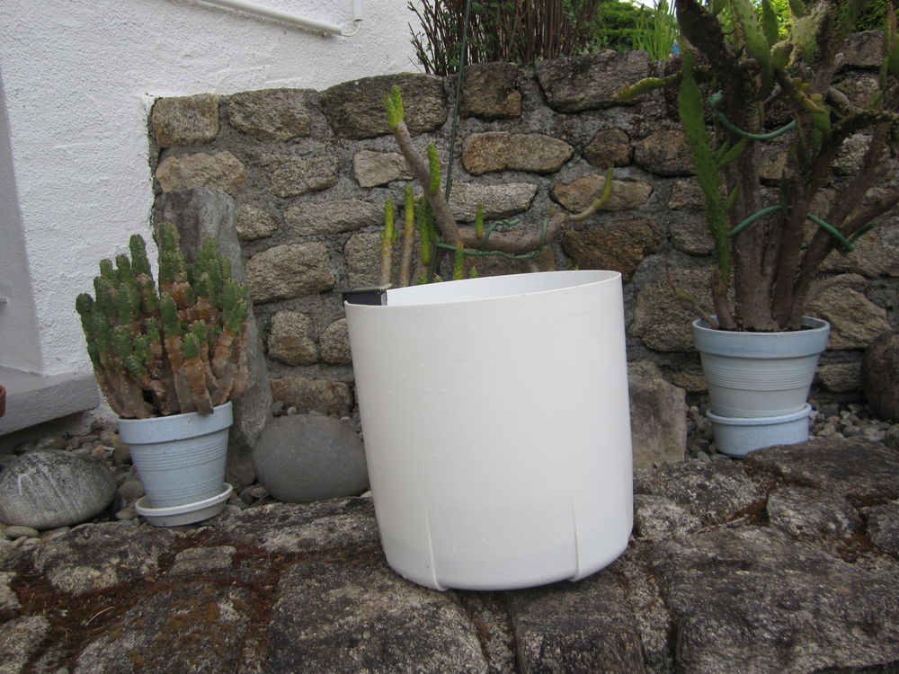 1 BAC JARDINIERE ROND 15 Argentat (19)