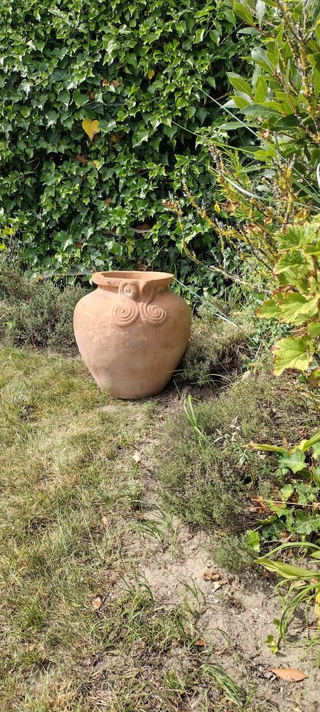 Jarre et poteries pour jardin
15 Malo Les Bains (59)