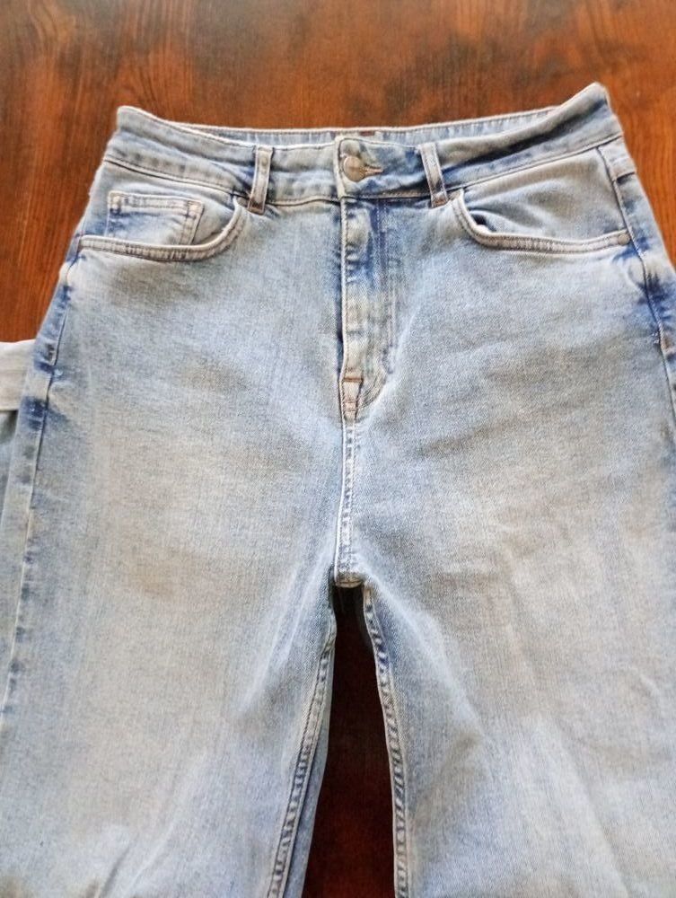 Jean BIZBEE taille 42 coupe Mom 20 Lyon 9 (69)