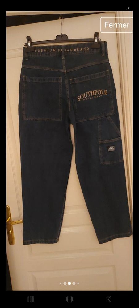Jean denim baggy
Southpole taille
40 40 Le Plessis-Tr�vise (94)