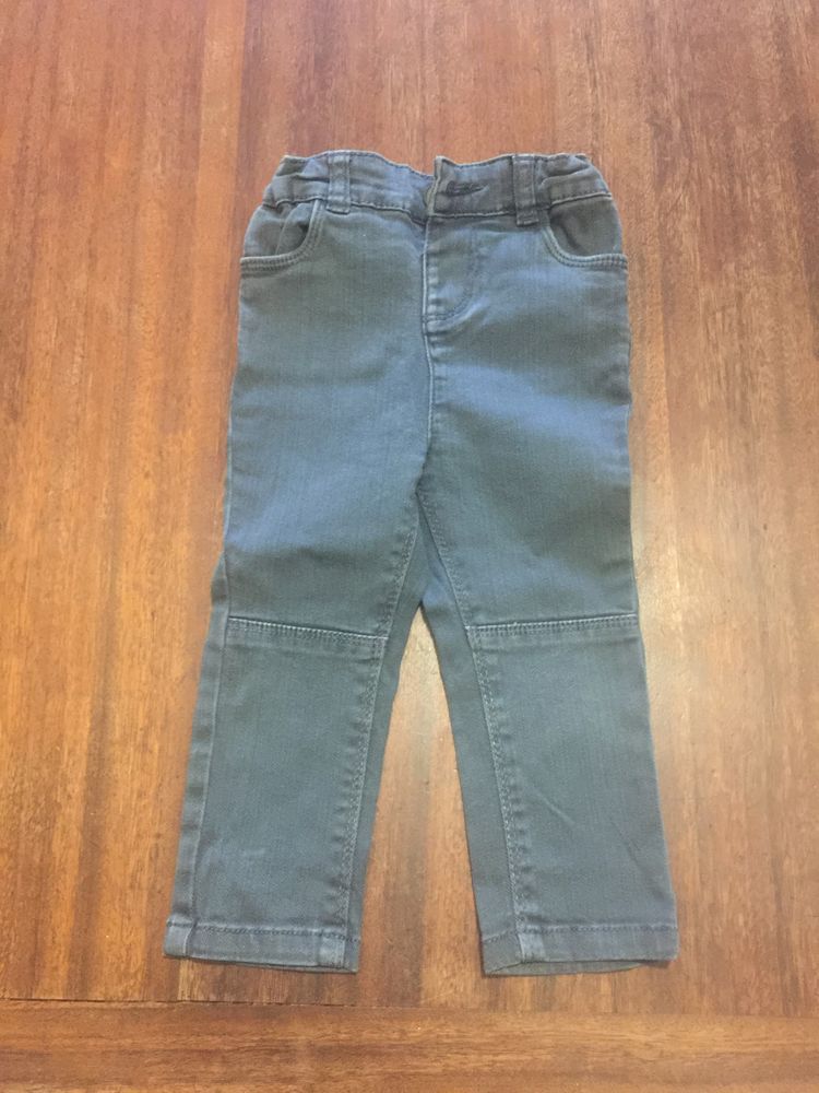 Jean enfant gar�on   Tape � l' oeil   4 Saleilles (66)