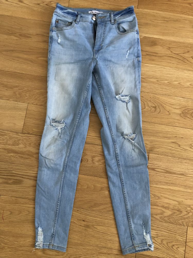 jean femme 15 Bois-d'Arcy (78)