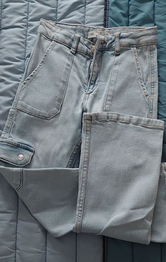 Jean fille 10 Cros De Cagnes (06)