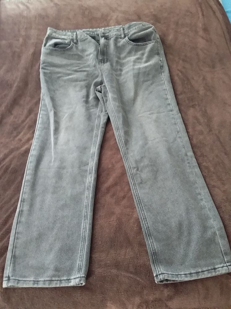 JEAN homme 10 Saint-S�bastien-sur-Loire (44)