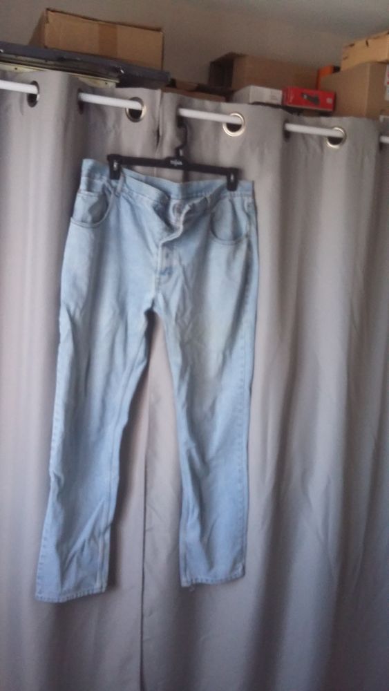 jean noir taille 52 5 Foissac (12)