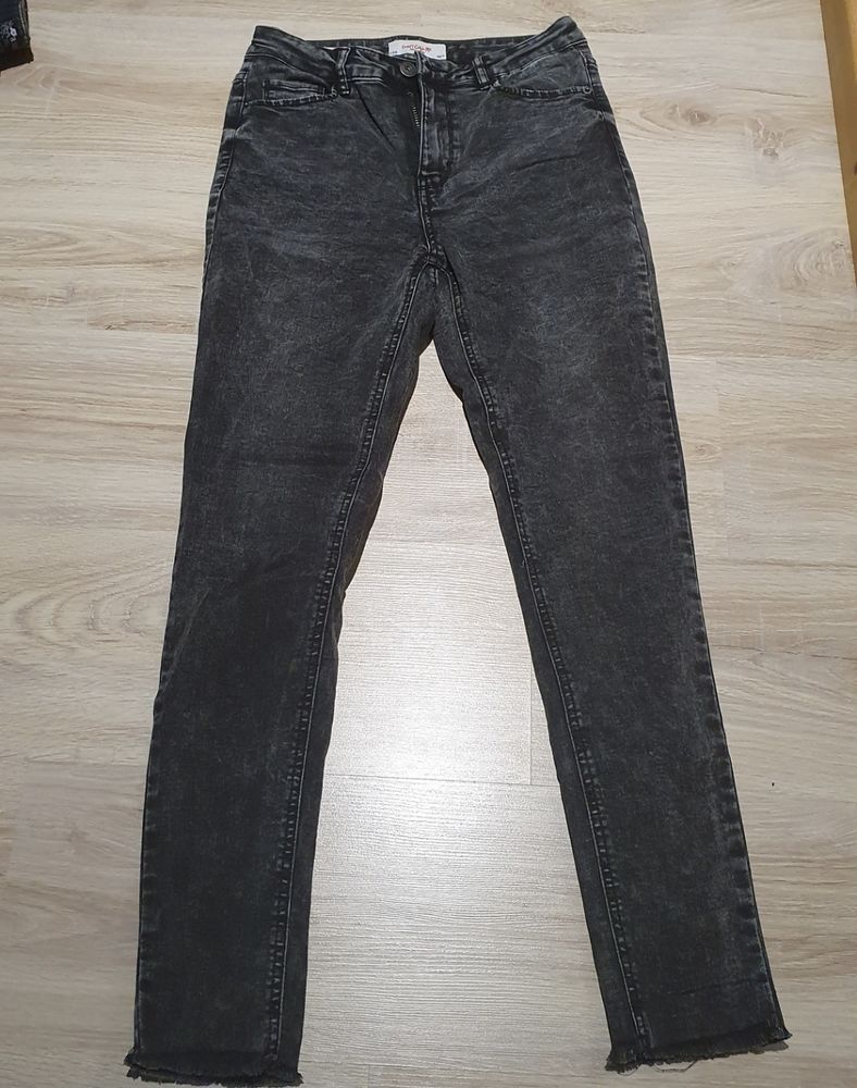 Jean skinny slim gris Jennyfer 5 Monistrol-sur-Loire (43)
