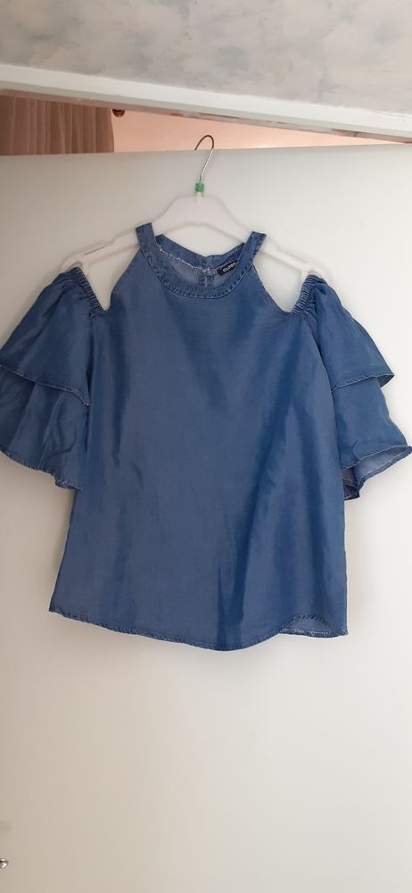 Top en jean taille M 6 Grisolles (82)
