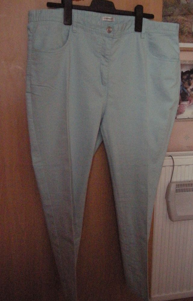 JEAN VERT CLAIR 20 Armenti�res (59)