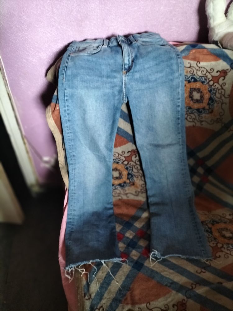 Jean Zara �vas� stretch taille 38 W28 tr�s bon �tat 9 Cachan (94)