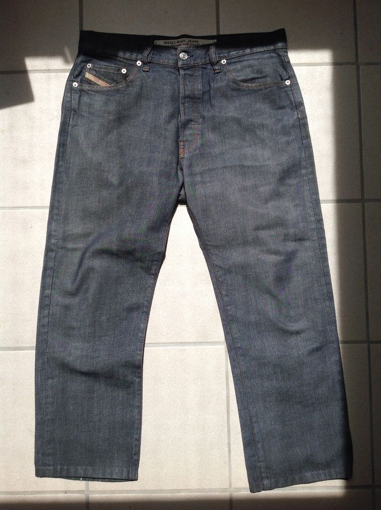 JEANS DIESEL ET NEUF MODEL L TYPE RR55 TAILLE 34 Envoi Possi 39 Tr�gunc (29)