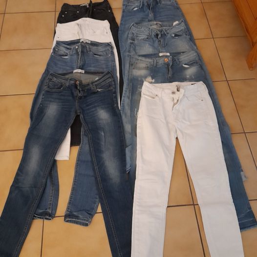 lot de 8 jeans differentes marque (mango - mng etc...) 20 Puteaux (92)